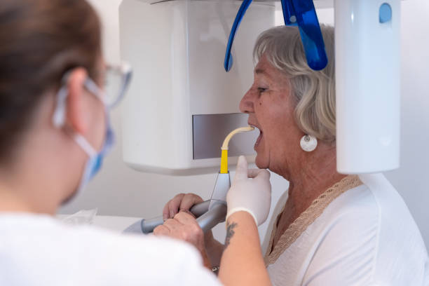 Best Walk-In Emergency Dentist in Skyline View, PA